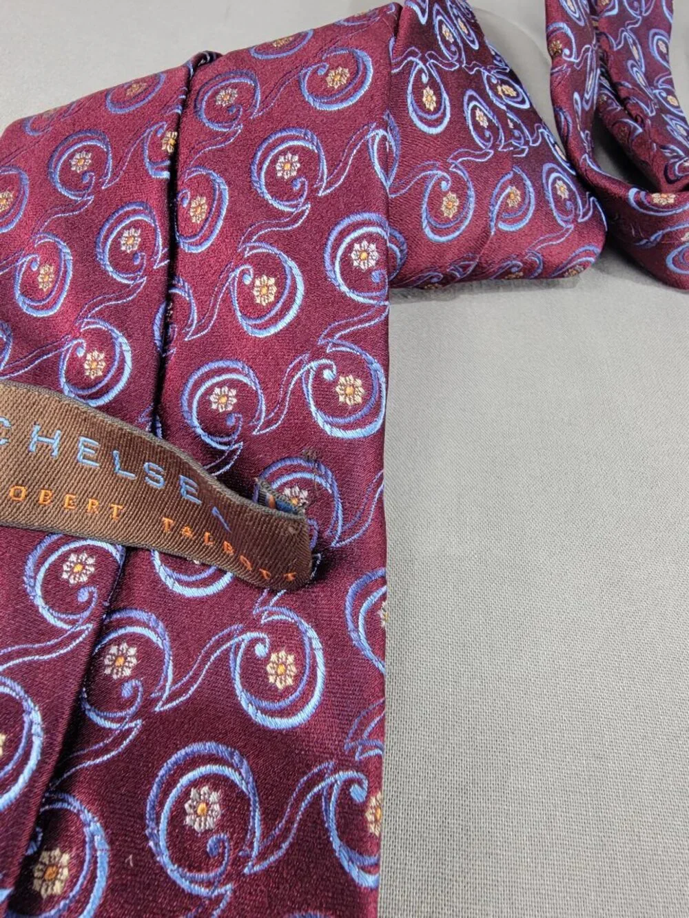 Chelsea Robert Talbott Mens Silk Tie Necktie Burgundy Blue Floral Hand Sewn USA